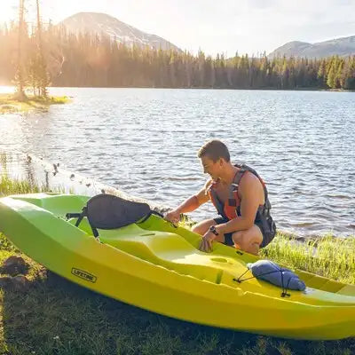 Lifetime Manta 100 Tandem Kayak (Paddles Included)