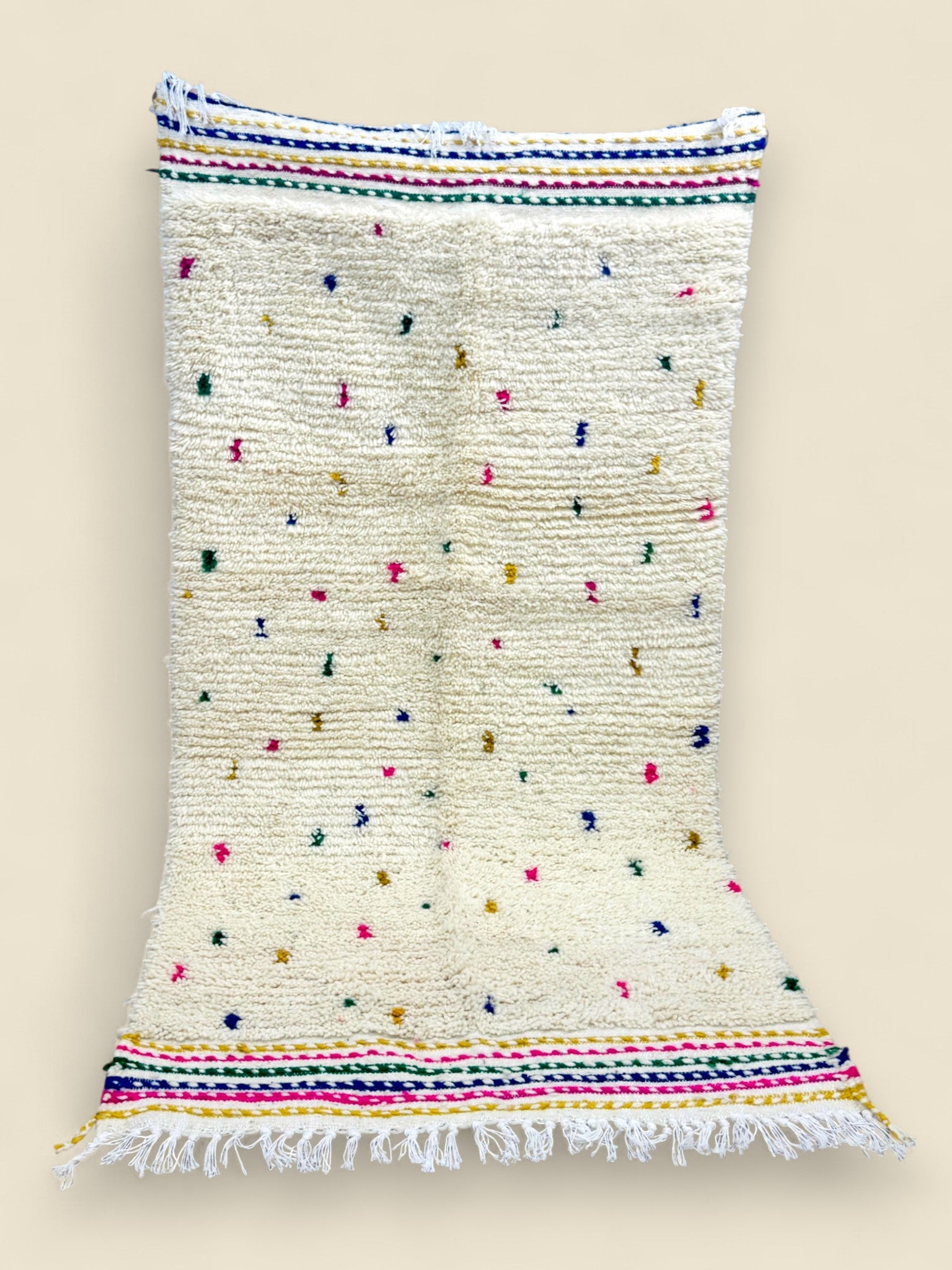 Moroccan Wool Berber Rug – Dihya Tribal Design with Fringe