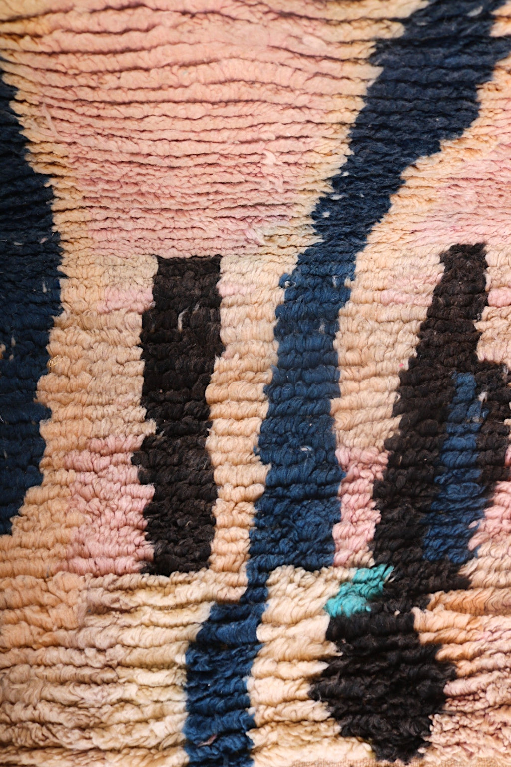 Hafna Berber Moroccan Rug - Abstract Wool Art