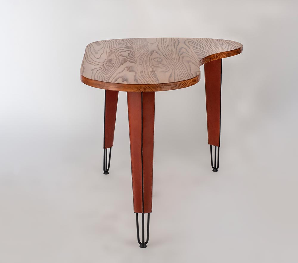 Right Hand Kidney Desk - We The Collective