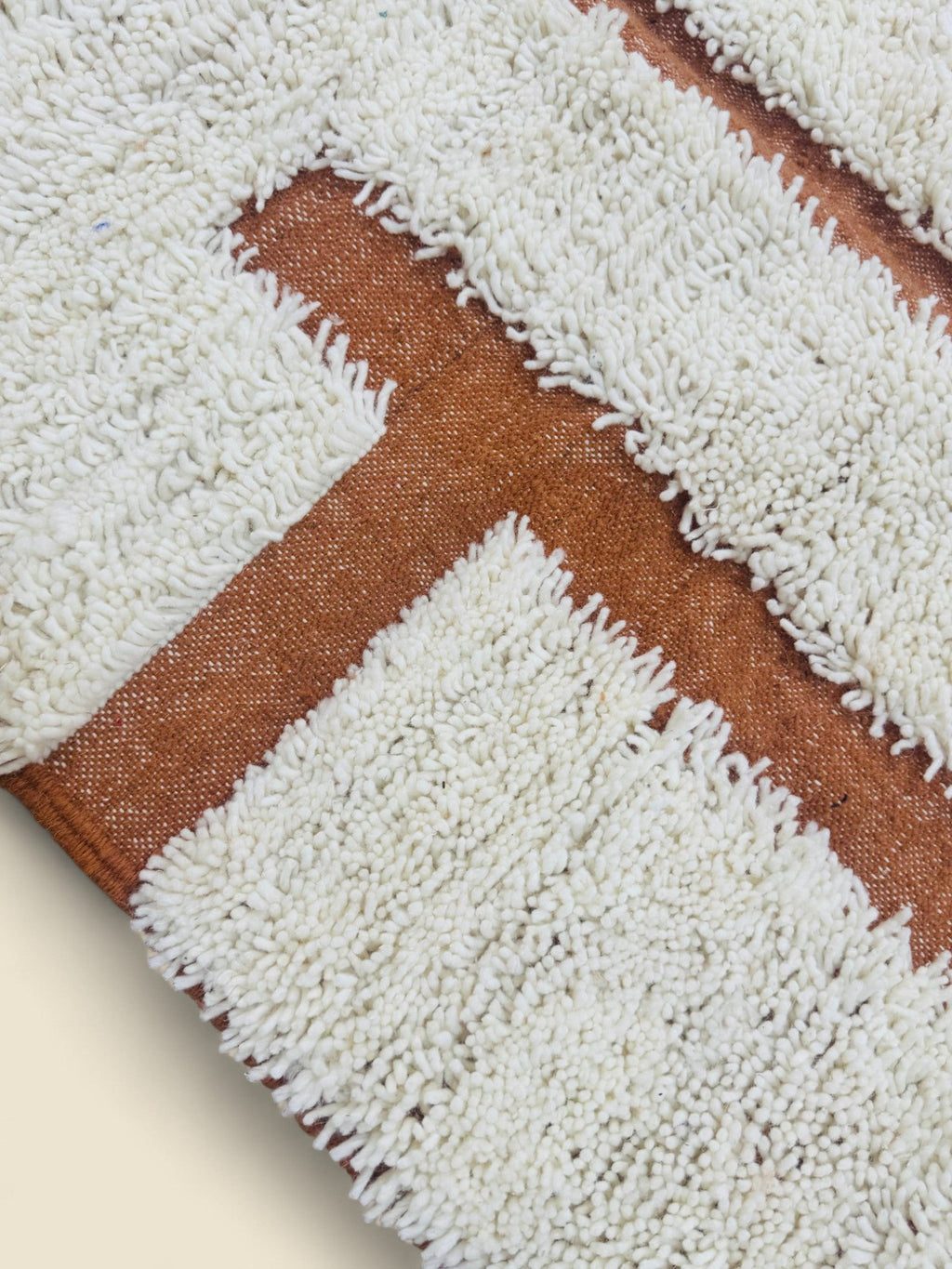 Tafenzut Abstract Berber Rug - Handmade Moroccan Wool Decor