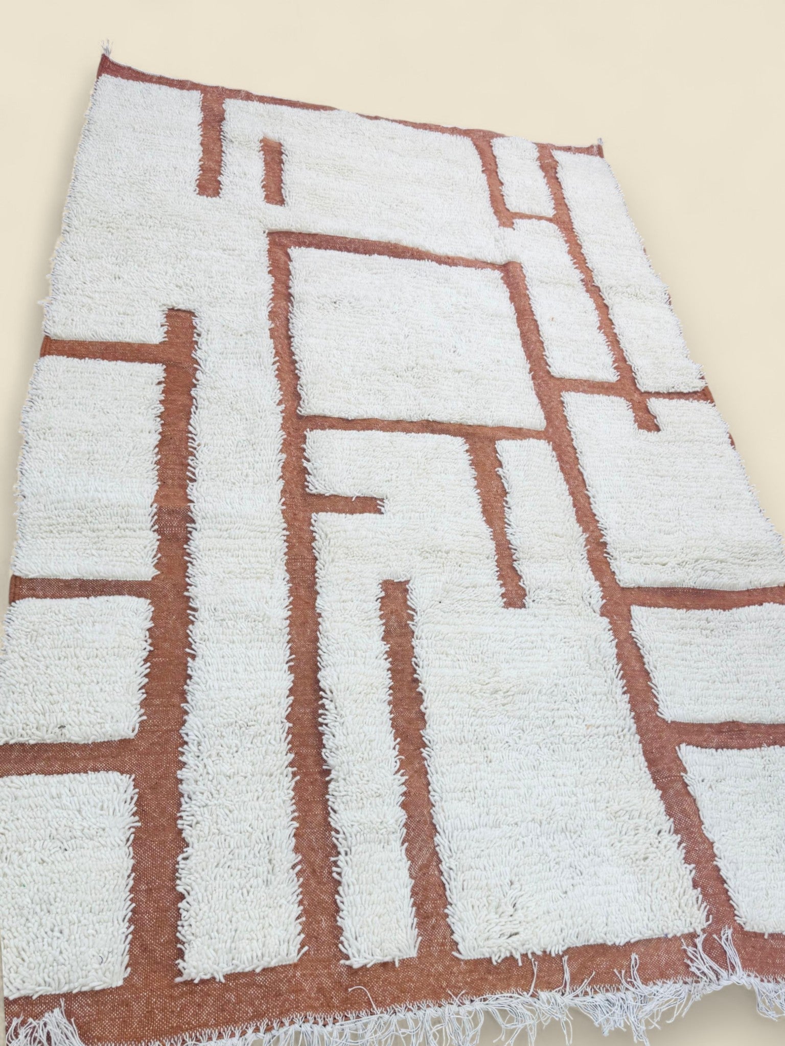 Tafenzut Abstract Berber Rug - Handmade Moroccan Wool Decor