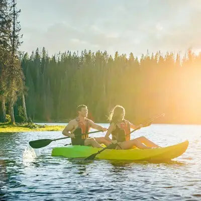 Lifetime Manta 100 Tandem Kayak (Paddles Included)