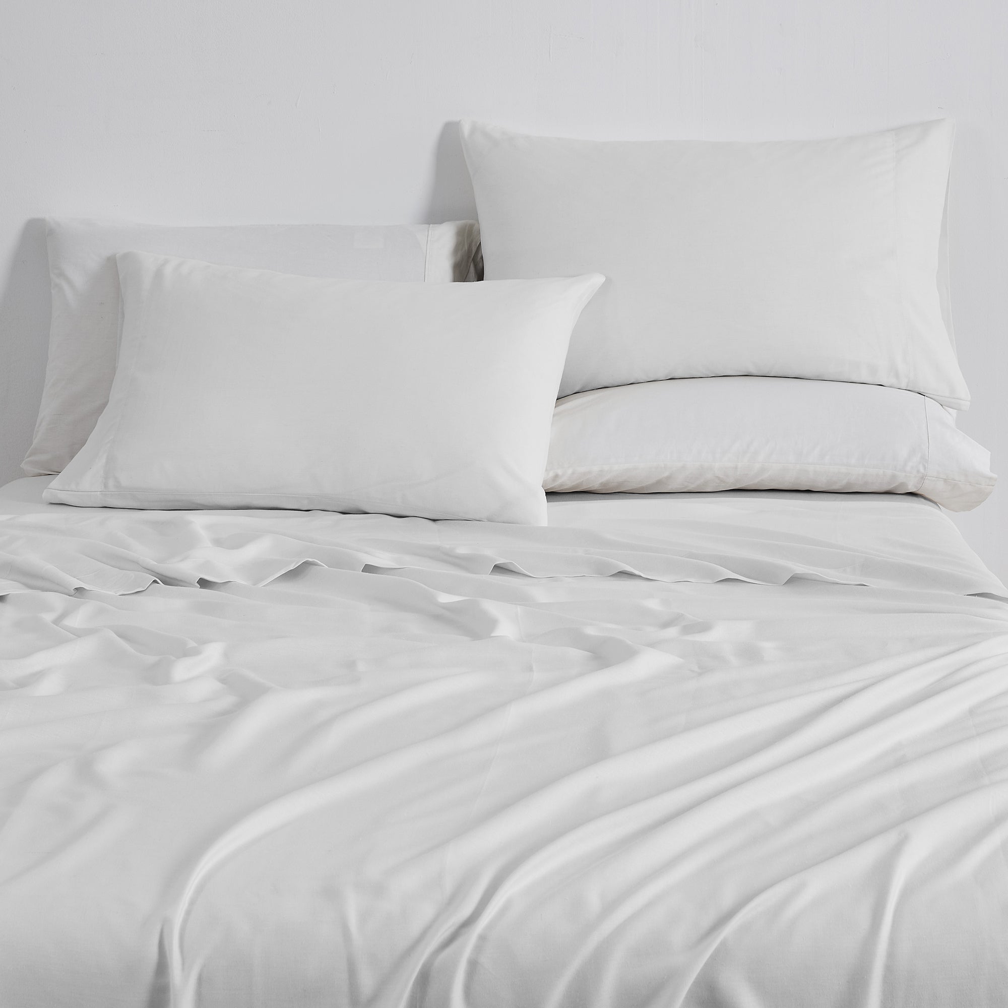 TENCEL™ Lyocell & Linen Blend Sheet Set - Magdalena Collection - We The Collective