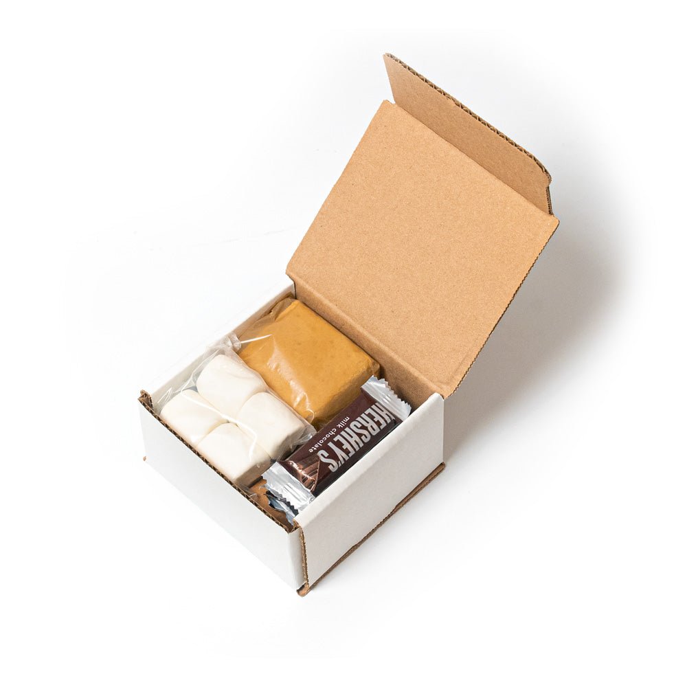 S'mores Kit - Makes 4 S'mores | Complete Graham Crackers, Marshmallows & Chocolate